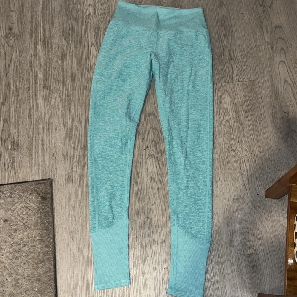 Alo Yoga leggings